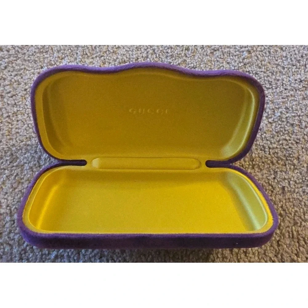 Gucci  Eye Glasses Case Purple Velvet Hinged Clamshell Yellow  Lined Holder Case